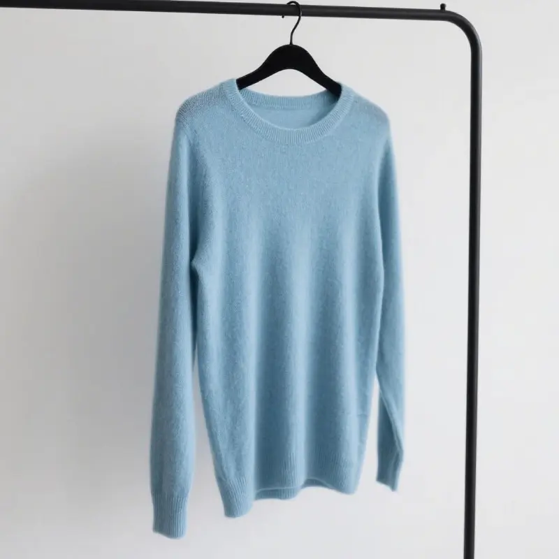 柔軟針織圓領衫