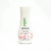 SHINZU'I BODY LOTION SAKURA (210ml)